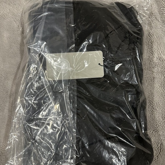 Brand new I am taking offers too - Picture 3 of 9